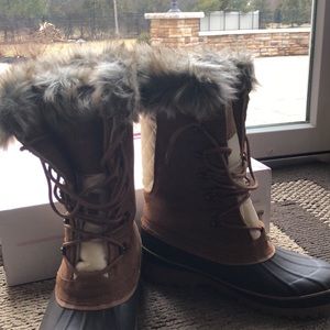 Khombu woman’s boots